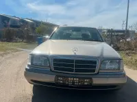 Gebraucht Mercedes C200 136 PS (100 kW) 1995 Gold Limousine