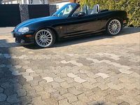 Second-hand Mazda MX5 110 CP (80 kW) 2004 Negru Cabrio