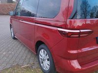 Gebraucht VW Multivan Life 150 PS (110 kW) 2024 Rot Van