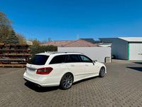 Gebraucht Mercedes E63 AMG 408 PS (300 kW) 2011 Weiß Kombi