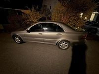 Gebraucht Mercedes C180 143 PS (105 kW) 2004 Silber Limousine