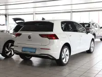 Gebraucht VW Golf VIII R 150 PS (110 kW) 2025 Purewhite Limousine