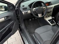 Gebraucht Opel Astra GTC 116 PS (85 kW) 2008 Schwarz Coupé
