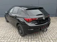 Gebraucht Opel Astra Dynamic 136 PS (100 kW) 2018 Onyx schwarz metallic (metallic) Limousine