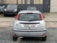 Gebraucht Ford Focus 101 PS (74 kW) 2001 Silber Kleinwagen