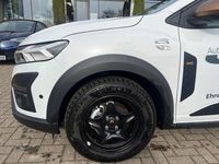 Gebraucht Dacia Jogger Expression 101 PS (74 kW) 2025 Gletscherweiss Van / Kleinbus