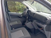 Second-hand Citroën Jumpy 120 CP (88 kW) 2020 Maro Monovolum