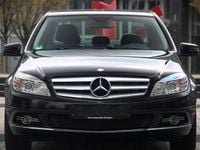 Gebraucht Mercedes C180 156 PS (114 kW) 2011 Schwarz Limousine