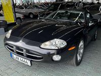 Second-hand Jaguar XK8 298 CP (219 kW) 2003 Midnight Cabrio