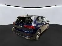 Gebraucht VW Golf VIII Active 150 PS (110 kW) 2022 Atlantic blue metallic Limousine