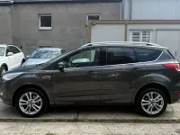Gebraucht Ford Kuga Individual 179 PS (131 kW) 2015 Grau SUV