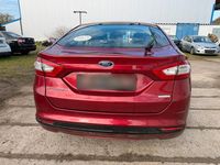 Gebraucht Ford Mondeo 160 PS (117 kW) 2020 Rot Limousine