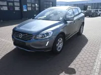Gebraucht Volvo XC60 Momentum 150 PS (110 kW) 2017 Grau SUV