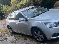 Gebraucht Chevrolet Cruze 141 PS (103 kW) 2012 Silber Kombi
