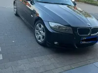 Gebraucht BMW 320 184 PS (135 kW) 2012 Schwarz Kombi