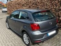 Gebraucht VW Polo Comfortline 90 PS (66 kW) 2016 Grau Kleinwagen