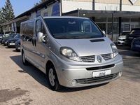 Gebraucht Renault Trafic Black Edition 114 PS (83 kW) 2013 Silber Van / Kleinbus
