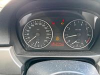 Gebraucht BMW 320 150 PS (110 kW) 2006 Schwarz Kombi