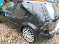 Second-hand VW Golf 131 CP (96 kW) 2004 Negru Coupe