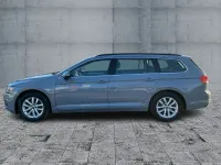 Gebraucht VW Passat Business 150 PS (110 kW) 2023 Grau Kombi