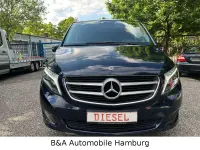 Gebraucht Mercedes V220 163 PS (119 kW) 2018 Cavansitblau Van / Kleinbus