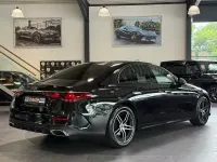 Gebraucht Mercedes E220 AMG line 197 PS (144 kW) 2023 Obsidianschwarz  metalliclack Limousine