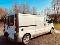 Gebraucht Opel Vivaro 114 PS (83 kW) 2012 Weiß Van / Kleinbus