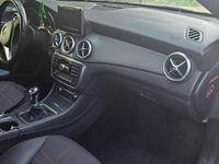 Gebraucht Mercedes CLA180 122 PS (89 kW) 2013 Schwarz Limousine