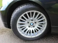 Gebraucht BMW 320 170 PS (125 kW) 2008 Black sapphire metallic Limousine