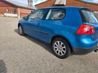 Usata VW Golf IV 90 CV (66 kW) 2004 Blu Berlina