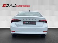 Gebraucht Skoda Octavia Active 116 PS (85 kW) 2022 Weiß Limousine