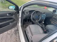 Używany Ford Focus 92 KM (67 kW) 2006 Szary Sedan/Limuzyna
