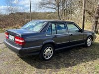 Używany Volvo S90 204 KM (150 kW) 1997 Czarny Sedan/Limuzyna
