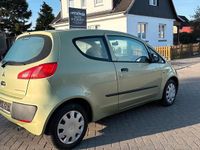 Gebraucht Mitsubishi Colt Inform 75 PS (55 kW) 2006 Grün Kleinwagen