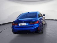 Gebraucht BMW 320 Performance 190 PS (139 kW) 2024 Blau Limousine