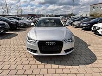 Usado Audi A6 Business 177 HP (130 kW) 2012 Prateado Carrinha