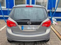 Gebraucht Opel Meriva Design Edition 101 PS (74 kW) 2011 Braun Van / Kleinbus