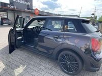 Gebraucht Mini Cooper 136 PS (100 kW) 2021 Schwarz Kleinwagen