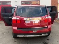 Gebraucht Chevrolet Orlando 163 PS (119 kW) 2012 Rot Van / Kleinbus