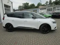 Gebraucht Renault Scénic IV Black Edition 140 PS (102 kW) 2020 Weiß Van / Kleinbus