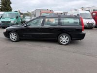 Używany Volvo V70 163 KM (119 kW) 2007 Czarny Kombi