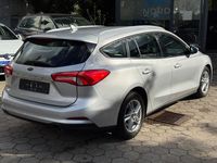 Second-hand Ford Focus 125 CP (91 kW) 2019 Argintiu Break