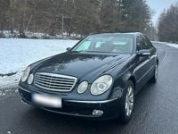 Gebraucht Mercedes E240 177 PS (130 kW) 2004 Schwarz Limousine