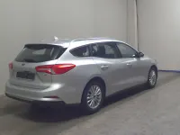 Usado Ford Focus Titanium 125 CV (91 kW) 2021 Plateado Familiar