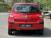 Gebraucht Renault Twingo Authentique 58 PS (42 kW) 2008 Hellrot Kleinwagen