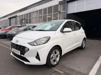 Gebraucht Hyundai i10 67 PS (49 kW) 2023 Weiß Kleinwagen