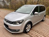 Gebraucht VW Touran Highline 105 PS (77 kW) 2010 Silber Van / Kleinbus