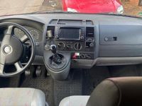 Gebraucht VW Caravelle 105 PS (77 kW) 2008 Rot Van / Kleinbus