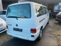 Second-hand VW Caravelle 116 CP (85 kW) 2003 Alb Van