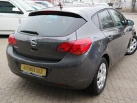 Gebraucht Opel Astra Design Edition 116 PS (85 kW) 2010 Grau Limousine